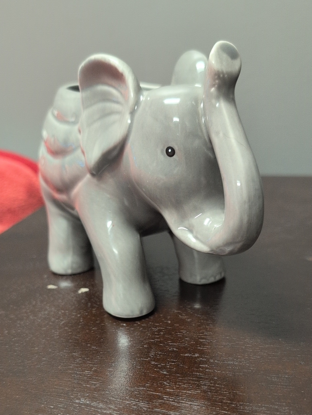 Ceramic Elephant Holder in Light Gray - Decorative Home Art